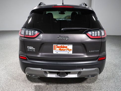 Used 2022 Jeep Cherokee Limited w/ Sun & Sound Group AWD/4WD image 8