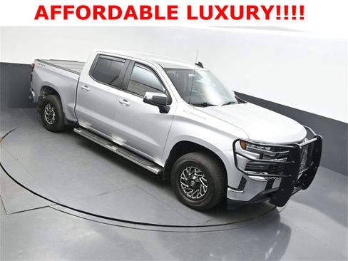 Used 2020 Chevrolet Silverado 1500 LT w/ All-Star Edition image 40