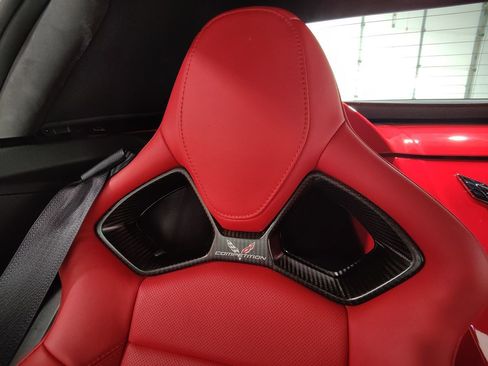 Used 2014 Chevrolet Corvette Stingray Convertible w/ 2LT Preferred Equipment Group image 17