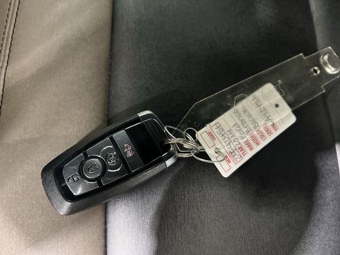 Used 2024 Ford Bronco Big Bend AWD/4WD image 16