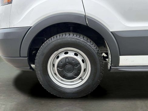 Used 2018 Ford Transit 150 130 Low Roof image 29