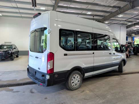 Used 2019 Ford Transit 350 XLT RWD image 3