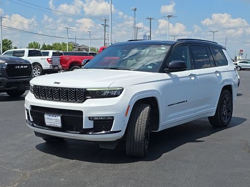 Used 2025 Jeep Grand Cherokee L Summit w/ Obsidian Package AWD/4WD image 67