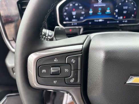 Used 2024 Chevrolet Silverado 1500 High Country w/ High Country Premium Package image 17