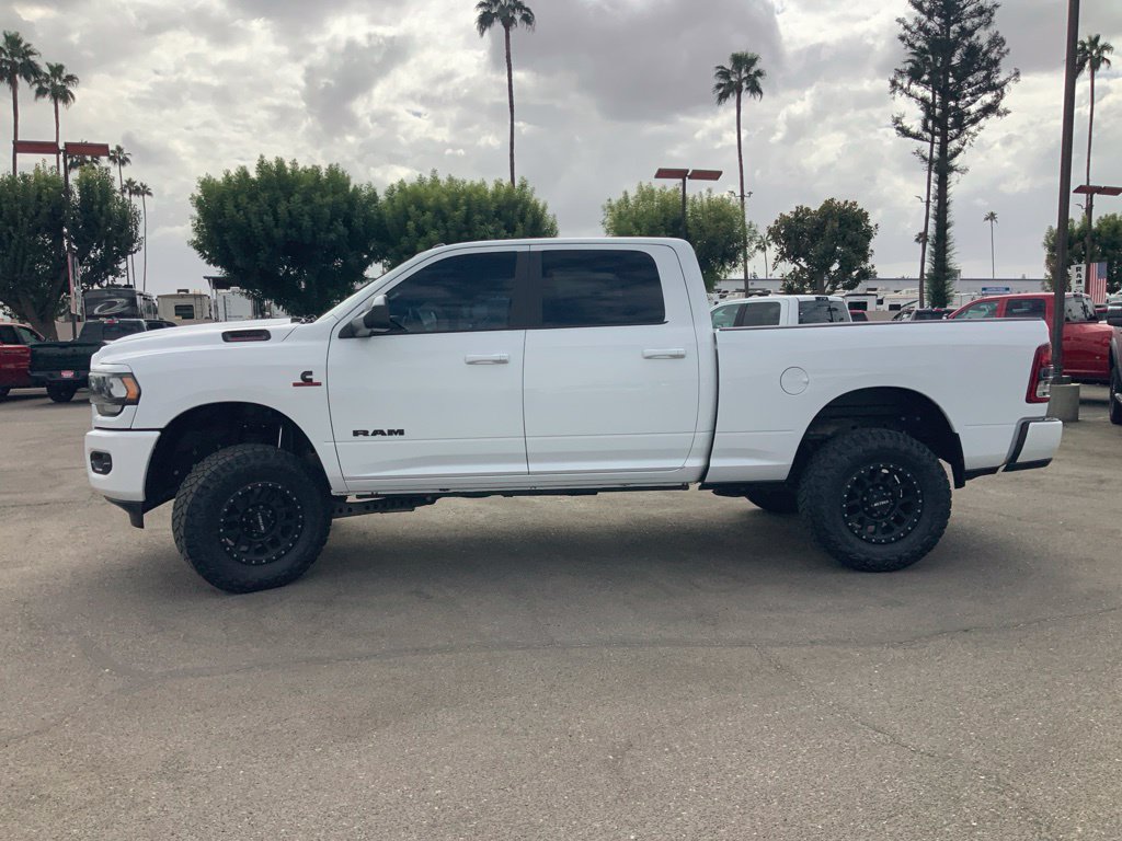 Certified 2020 RAM 2500 Big Horn w/ Night Edition AWD/4WD image 4