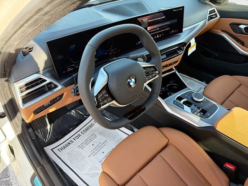 Used 2026 BMW 330i Sedan w/ Parking Assistance Package RWD image 25