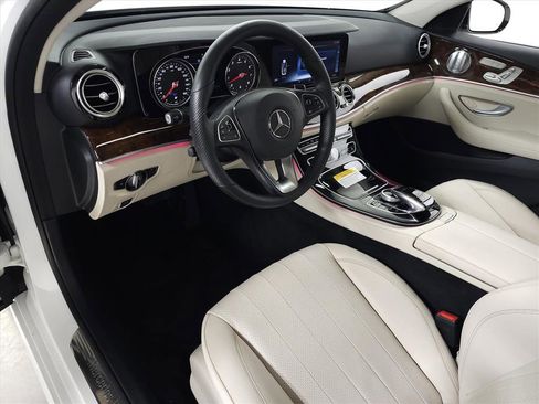 Used 2017 Mercedes-Benz E 300 E 300 4MATIC image 16