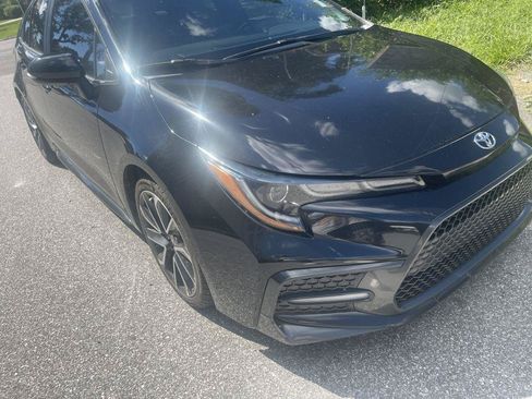 Used 2021 Toyota Corolla SE FWD image 2