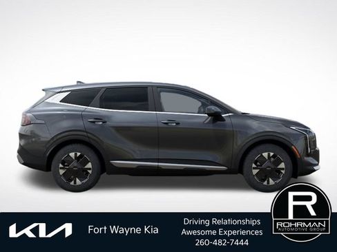 New 2026 Kia Sportage LX FWD image 8