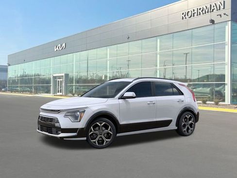 New 2025 Kia Niro EX Touring image 3