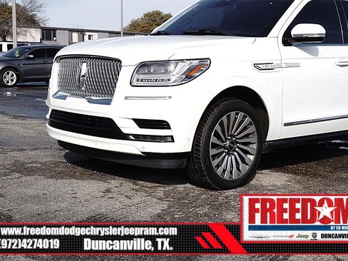 Used 2020 Lincoln Navigator L Reserve w/ Equipment Group 208A Reserve image 42
