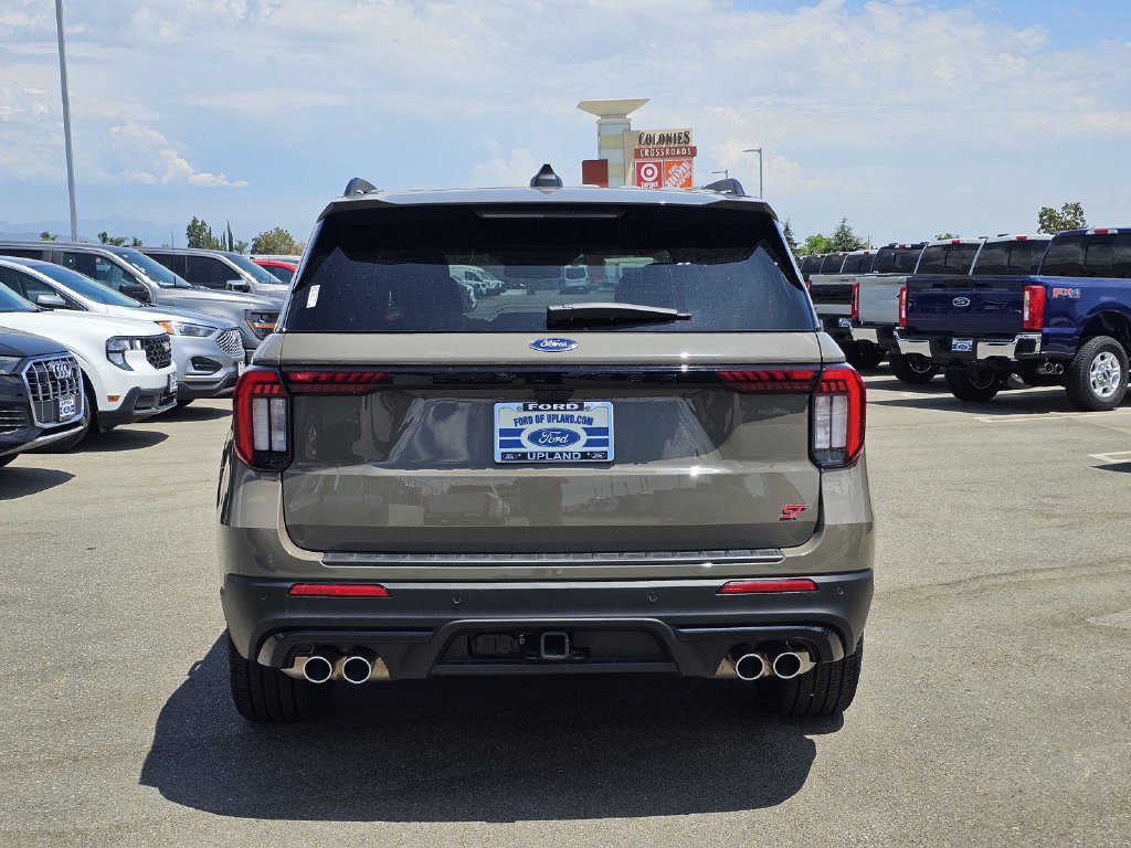 Used 2026 Ford Explorer ST w/ Sun And Sound Package AWD/4WD image 6