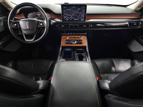 Used 2020 Lincoln Aviator Reserve w/ Equipment Group 202A image 13