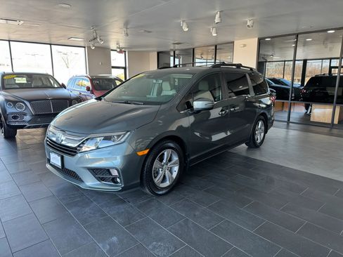 Used 2018 Honda Odyssey EX-L image 2