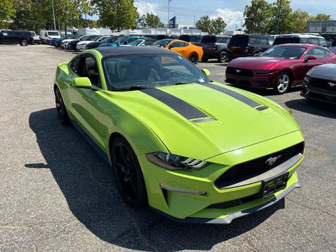 Certified 2020 Ford Mustang Coupe RWD image 3