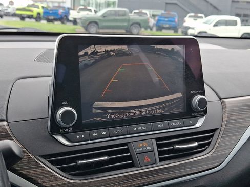 Certified 2022 Nissan Altima 2.5 SL FWD image 22