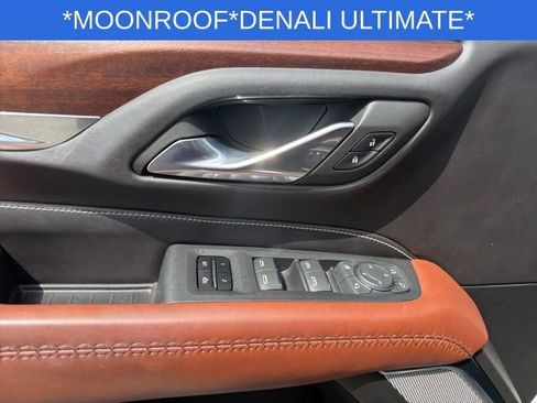 Used 2023 GMC Yukon Denali Ultimate AWD/4WD image 27