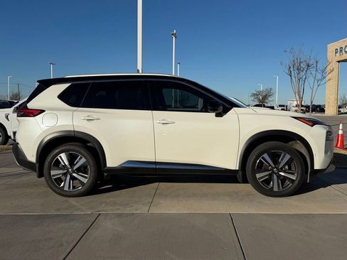 Used 2022 Nissan Rogue Platinum w/ Head-Up Display Package image 20