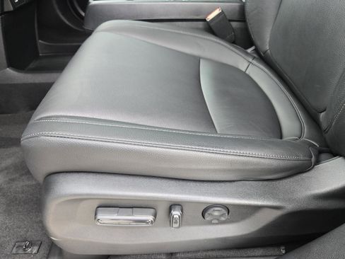 Certified 2025 Honda Odyssey EX-L image 19