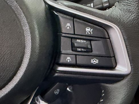 Used 2025 Subaru Ascent Limited AWD/4WD image 15