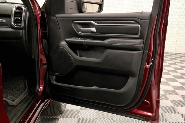 Used 2025 RAM 1500 Big Horn AWD/4WD image 21