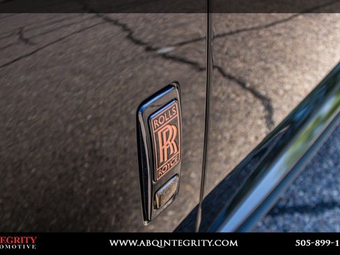 Used 2022 Rolls-Royce Cullinan w/ Dynamic Package image 15