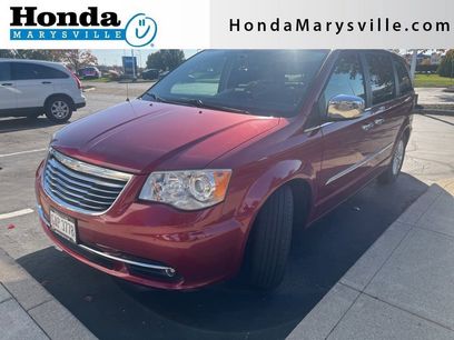 Used 2013 Chrysler Town & Country Limited w/ Luxury Group