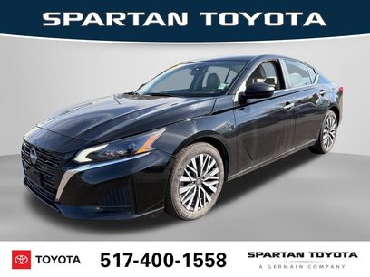 Used 2025 Nissan Altima 2.5 SV