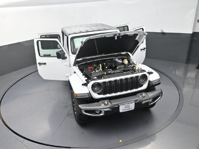 New 2026 Jeep Gladiator Sport AWD/4WD image 30