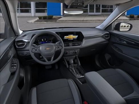 New 2026 Chevrolet TrailBlazer LS image 15