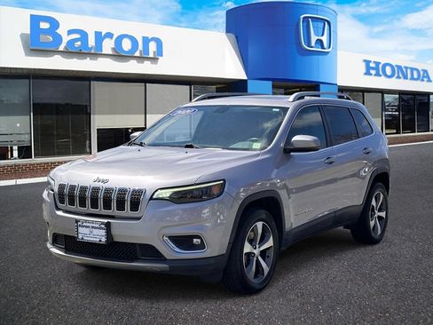 Used 2020 Jeep Cherokee Limited AWD/4WD image 2