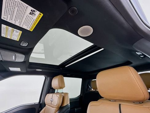 Certified 2022 Ford F150 Platinum w/ Equipment Group 701A High image 23