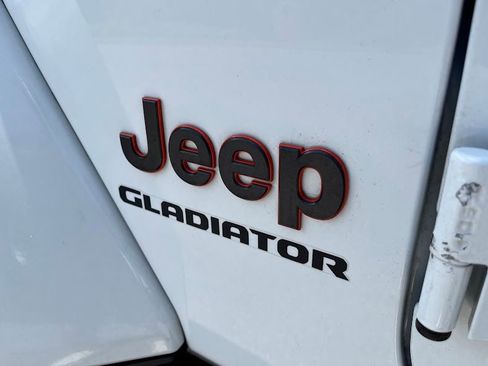 Used 2020 Jeep Gladiator Mojave AWD/4WD image 49