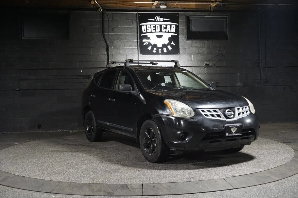 Used 2013 Nissan Rogue S w/ Special Edition Pkg AWD/4WD image 8