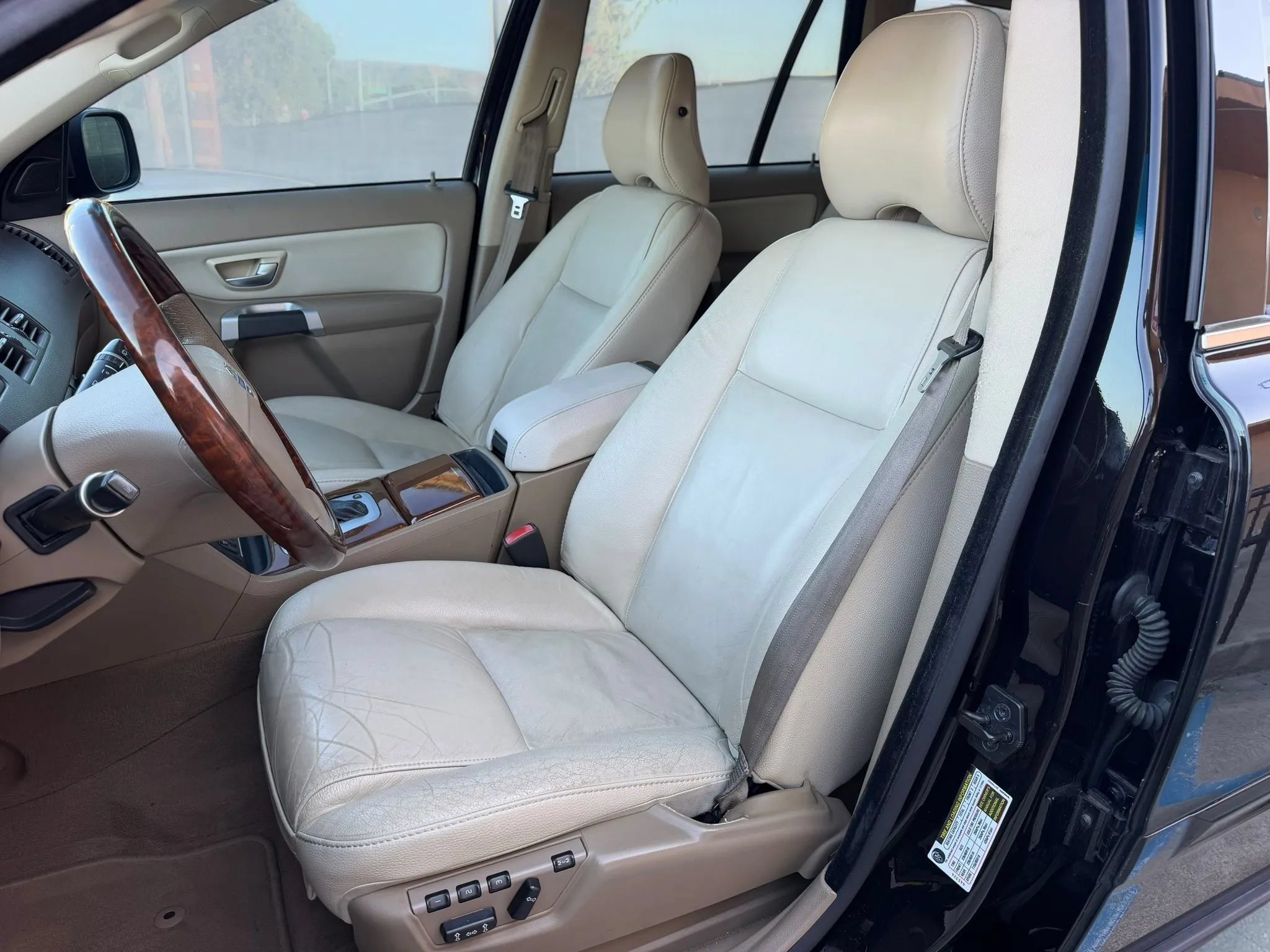 Used 2008 Volvo XC90 V8 AWD/4WD image 10