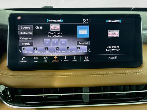 Used 2024 INFINITI QX60 Sensory AWD/4WD image 16