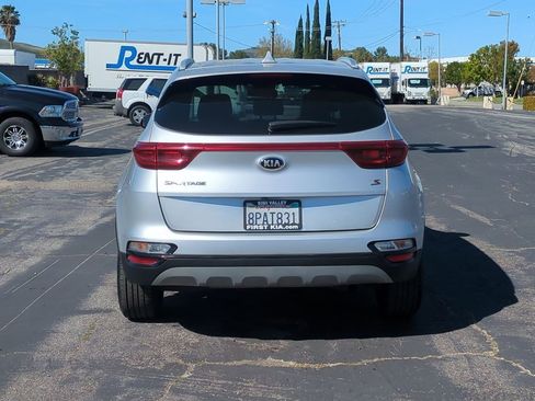 Used 2020 Kia Sportage S image 7