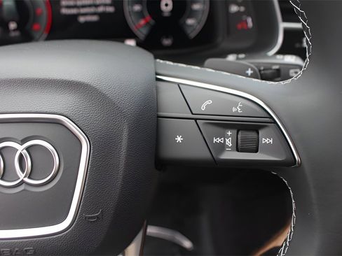 New 2025 Audi Q7 3.0T Premium Plus image 21