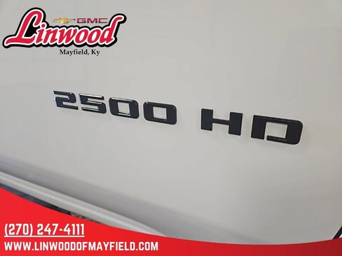 Used 2022 Chevrolet Silverado 2500 Custom w/ Custom Value Package AWD/4WD image 10