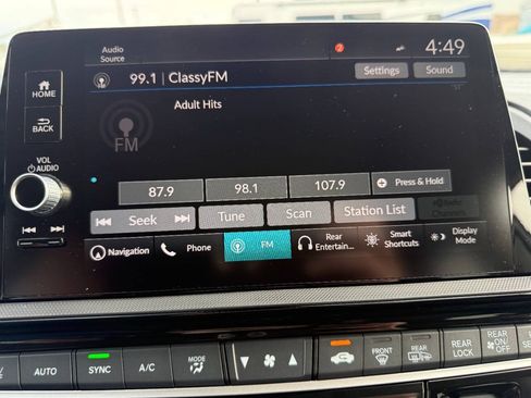 Used 2026 Honda Odyssey Elite image 43