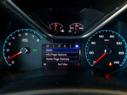 Used 2020 Chevrolet Colorado Z71 AWD/4WD image 32