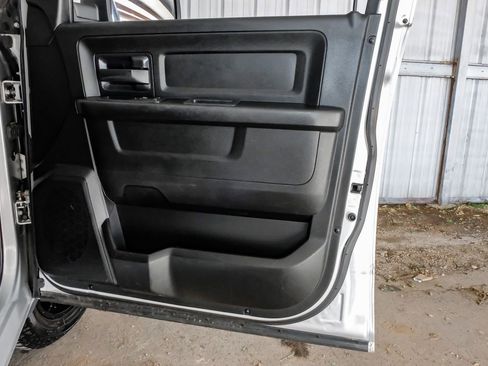 Used 2019 RAM 1500 Tradesman w/ Tradesman SXT Package RWD image 45