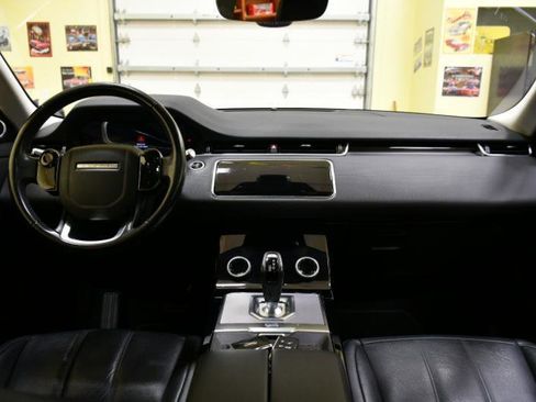 Used 2020 Land Rover Range Rover Evoque S image 21