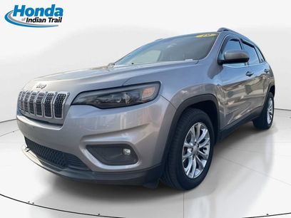 Used 2019 Jeep Cherokee Latitude w/ Popular Appearance Group