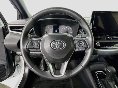 Certified 2025 Toyota Corolla SE FWD image 13