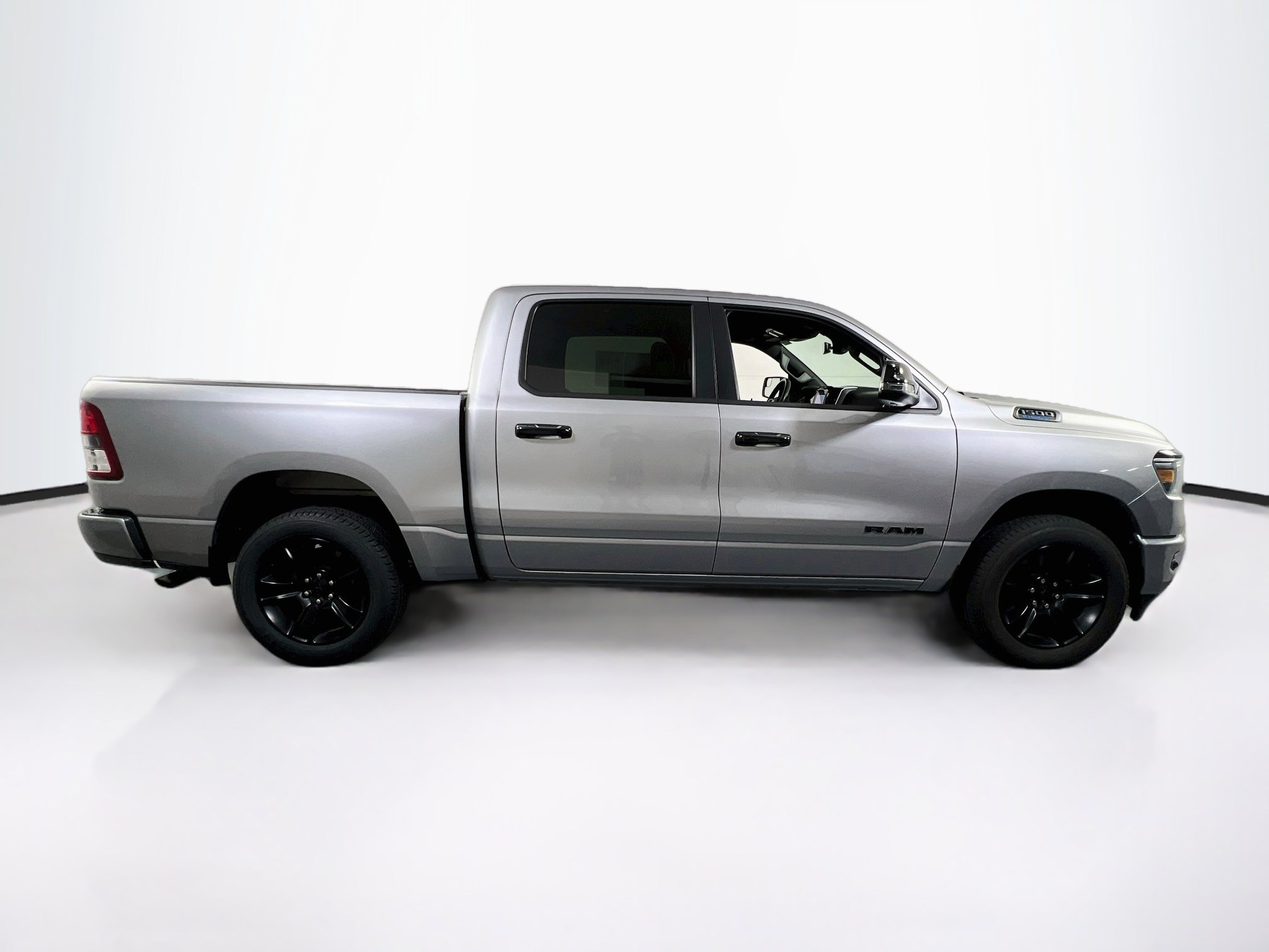 Used 2023 RAM 1500 Big Horn AWD/4WD image 4