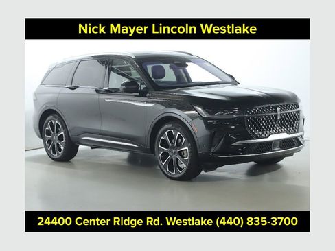 Used 2024 Lincoln Nautilus Reserve w/ Equipment Group 202A AWD/4WD image 1