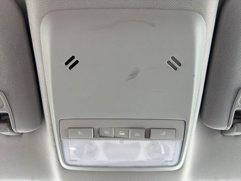 Used 2022 Chevrolet Trax LT w/ Driver Confidence Package image 19