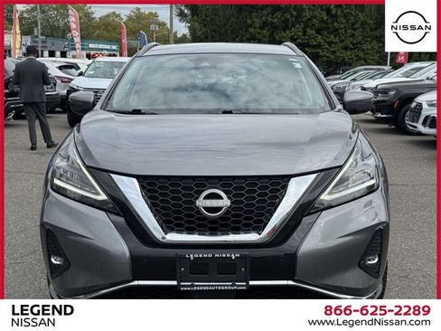Used 2023 Nissan Murano SV image 2