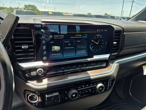 Used 2022 Chevrolet Silverado 1500 LT w/ Texas Edition Plus AWD/4WD image 29